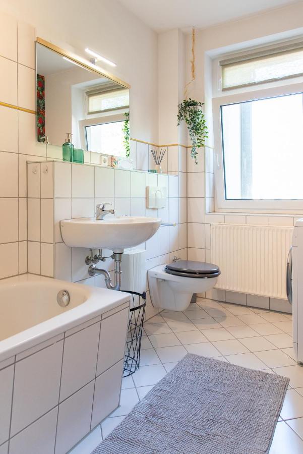 Stilvolles Apartment - Balkon, Netflix, Nespresso, Zentral, Messe Chemnitz Exterior photo
