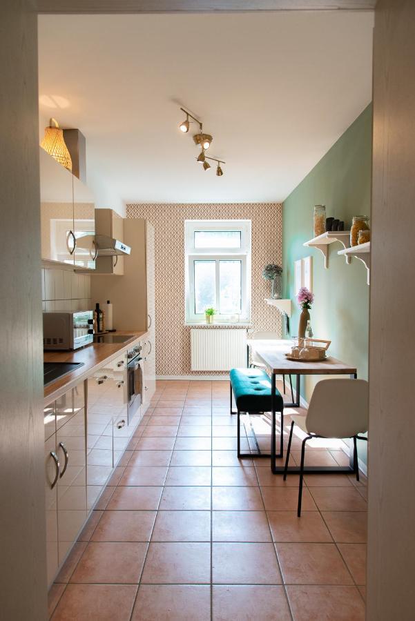 Stilvolles Apartment - Balkon, Netflix, Nespresso, Zentral, Messe Chemnitz Exterior photo